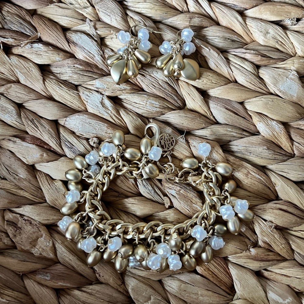 Lilly Pulitzer Earrings and Bracelet Matching Set